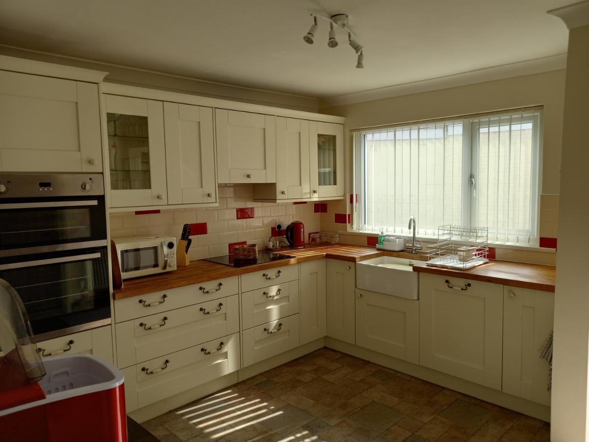 Pet Friendly Beautiful Detached Cottage Close To Spurn Point, Easington And Withersea Kingston upon Hull Dış mekan fotoğraf